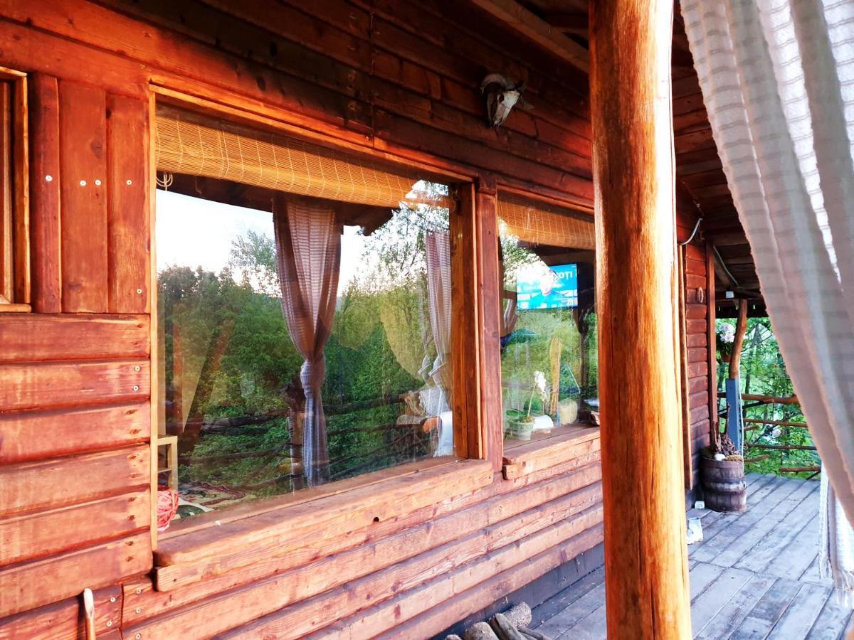 Mystically Wood House In The Forest Carjari Ngoại thất bức ảnh