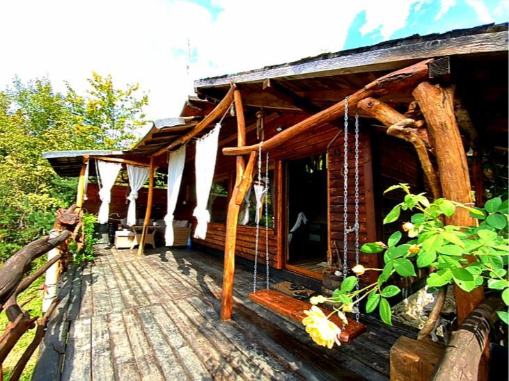 Mystically Wood House In The Forest Carjari Ngoại thất bức ảnh