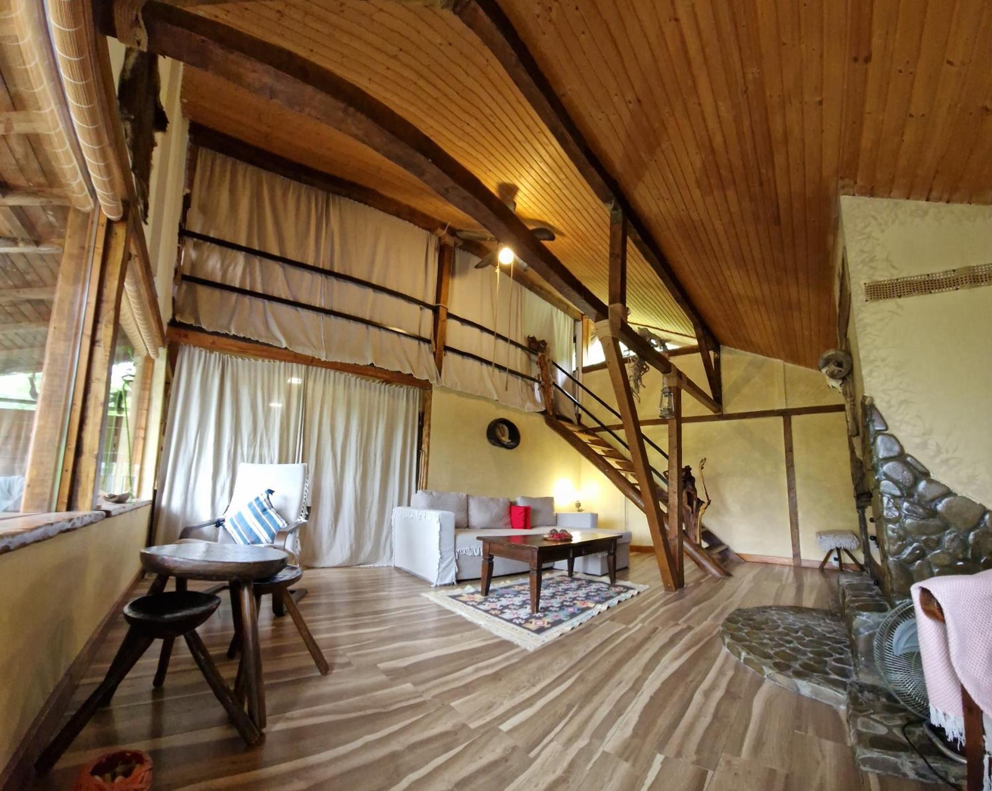 Mystically Wood House In The Forest Carjari Ngoại thất bức ảnh